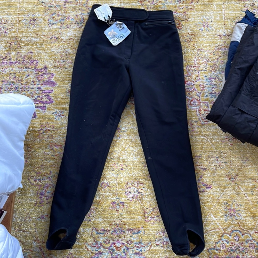 Vintage Fera Ski pants - gentle used-size 6 but looks more like a zero or two